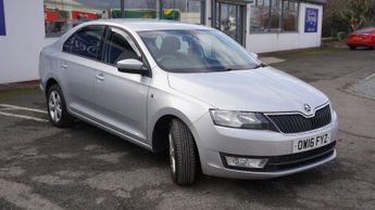 SKODA RAPID 1.6 TDI SE Hatchback 5dr Diesel Manual Euro 5 (105 ps)