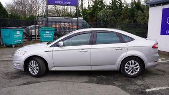 FORD MONDEO 1.6 TDCi ECOnetic Zetec Hatchback 5dr Diesel Manual Euro 5 (s/s)