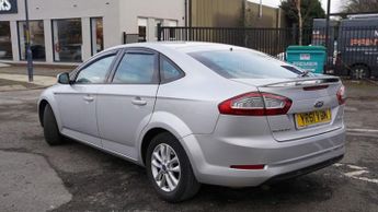 FORD MONDEO 1.6 TDCi ECOnetic Zetec Hatchback 5dr Diesel Manual Euro 5 (s/s)