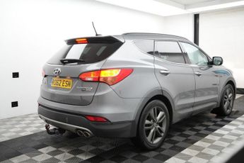 HYUNDAI SANTA FE 2.2 CRDi Premium SE SUV 5dr Diesel Auto 4WD Euro 5 (7 seat) (194