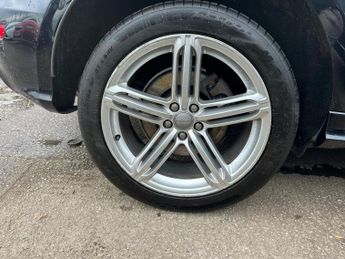 AUDI Q5 3.0 TDI V6 S line Plus SUV 5dr Diesel S Tronic quattro Euro 5 (s