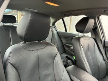 BMW 3 SERIES 2.0 320d ED Plus Saloon 4dr Diesel Manual Euro 6 (s/s) (163 ps)