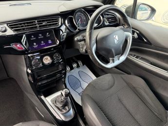 DS AUTOMOBILES DS 3 1.6 BlueHDi Prestige Hatchback 3dr Diesel Manual Euro 6 (s/s) (1