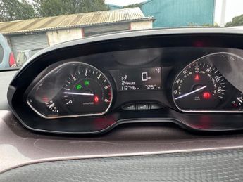 PEUGEOT 2008 1.6 e-HDi Active SUV 5dr Diesel EGC Euro 5 (s/s) (92 ps)