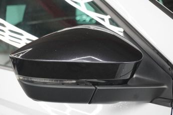 SKODA KAROQ 1.5 TSI ACT SportLine SUV 5dr Petrol DSG Euro 6 (s/s) (150 ps)