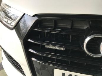 AUDI Q3 2.0 TFSI Black Edition SUV 5dr Petrol S Tronic quattro Euro 6 (s