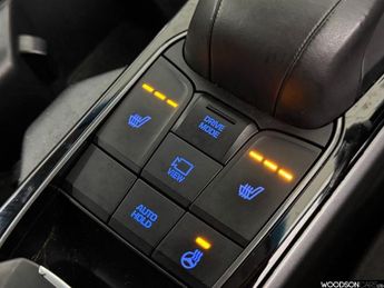 HYUNDAI IONIQ 38.3kWh Premium Hatchback 5dr Electric Auto (136 ps)