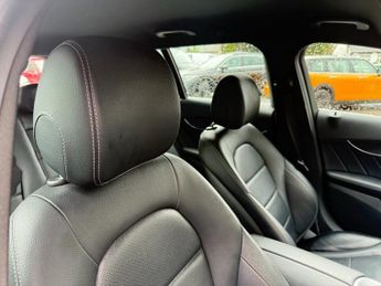 MERCEDES-BENZ C-CLASS 2.1 C220d AMG Line Estate 5dr Diesel G-Tronic+ Euro 6 (s/s) (170