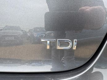 AUDI A6 AVANT 2.0 TDI S line Estate 5dr Diesel Multitronic Euro 5 (s/s) (177 p