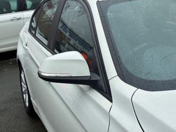 BMW 3 SERIES 2.0 320d ED Plus Saloon 4dr Diesel Manual Euro 6 (s/s) (163 ps)