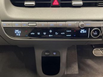 HYUNDAI IONIQ 5 73kWh Ultimate Hatchback 5dr Electric Auto (217 ps)