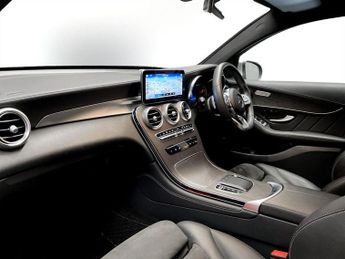 MERCEDES-BENZ GLC 2.0 GLC220d AMG Line Coupe 5dr Diesel G-Tronic+ 4MATIC Euro 6 (s