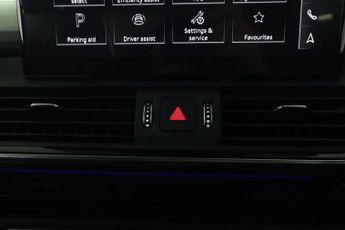 AUDI Q5 2.0 TDI 40 Edition 1 SUV 5dr Diesel S Tronic quattro Euro 6 (s/s