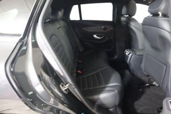 MERCEDES-BENZ EQC EQC 400 80kWh AMG Line (Premium Plus) SUV 5dr Electric Auto 4MAT