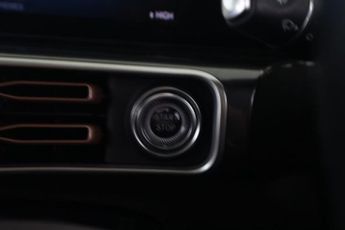 MERCEDES-BENZ EQC EQC 400 80kWh AMG Line (Premium Plus) SUV 5dr Electric Auto 4MAT