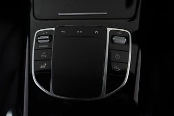 MERCEDES-BENZ EQC EQC 400 80kWh AMG Line (Premium Plus) SUV 5dr Electric Auto 4MAT