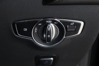 MERCEDES-BENZ EQC EQC 400 80kWh AMG Line (Premium Plus) SUV 5dr Electric Auto 4MAT