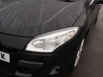 RENAULT MEGANE 1.6 dCi Dynamique TomTom Convertible 2dr Diesel Manual Euro 5 (s