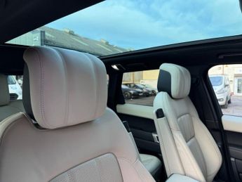 LAND ROVER RANGE ROVER SPORT 2.0 P300 HSE SUV 5dr Petrol Auto 4WD Euro 6 (s/s) (300 ps)