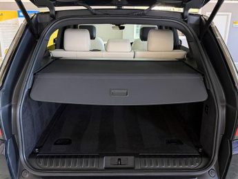 LAND ROVER RANGE ROVER SPORT 2.0 P300 HSE SUV 5dr Petrol Auto 4WD Euro 6 (s/s) (300 ps)