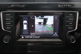 VOLKSWAGEN GOLF 2.0 TDI BlueMotion Tech GT Hatchback 5dr Diesel DSG Euro 5 (s/s)