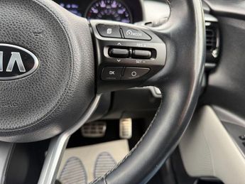 KIA STONIC 1.0 T-GDi 4 SUV 5dr Petrol DCT Euro 6 (s/s) (118 bhp)