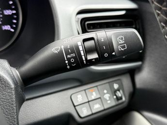 KIA STONIC 1.0 T-GDi 4 SUV 5dr Petrol DCT Euro 6 (s/s) (118 bhp)