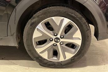 KIA NIRO 64kWh 4+ SUV 5dr Electric Auto (201 bhp) Reverse Camera, Front /