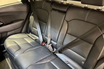 KIA NIRO 64kWh 4+ SUV 5dr Electric Auto (201 bhp) Reverse Camera, Front /