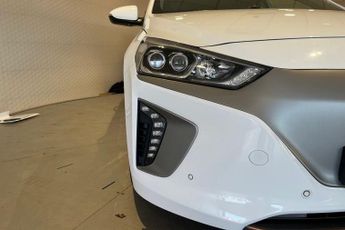 HYUNDAI IONIQ 28kWh Premium SE Hatchback 5dr Electric Auto (120 ps) Rear View 