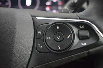 VAUXHALL GRANDLAND 1.2 Ultimate SUV 5dr Petrol Hybrid e-DCT Euro 6 (s/s) (136 ps)