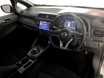 NISSAN LEAF 39kWh Acenta Hatchback 5dr Electric Auto (150 ps)