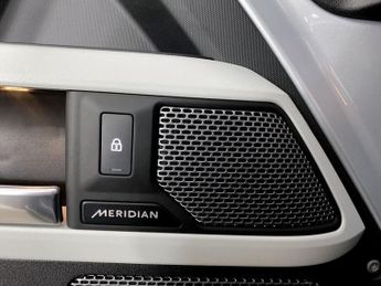 LAND ROVER DEFENDER 90 3.0 D250 MHEV X-Dynamic HSE SUV 3dr Diesel Auto 4WD Euro 6 (s/s)