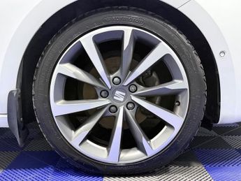 SEAT LEON 1.5 eTSI MHEV FR Sport Estate 5dr Petrol Hybrid DSG Euro 6 (s/s)