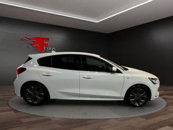 FORD FOCUS 1.0T EcoBoost MHEV ST-Line Hatchback 5dr Petrol Hybrid DCT Euro 
