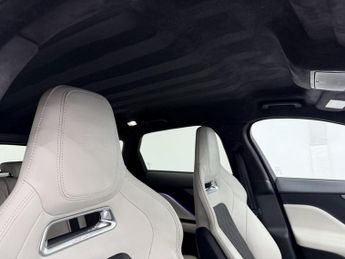 JAGUAR F-PACE 5.0 V8 SVR SUV 5dr Petrol Quickshift AWD Euro 6 (s/s) (550 ps)