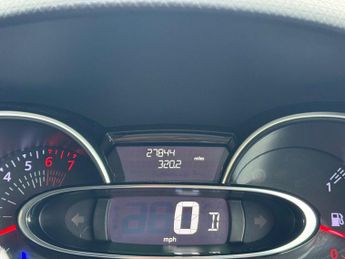 RENAULT CLIO 1.2 TCe Dynamique S Nav Hatchback 5dr Petrol EDC Euro 6 (s/s) (1