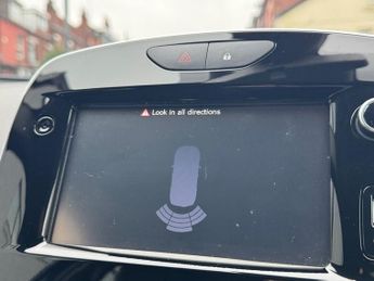 RENAULT CLIO 1.2 TCe Dynamique S Nav Hatchback 5dr Petrol EDC Euro 6 (s/s) (1