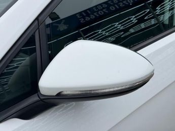 VOLKSWAGEN GOLF 1.5 TSI EVO SE Estate 5dr Petrol DSG Euro 6 (s/s) (150 ps)