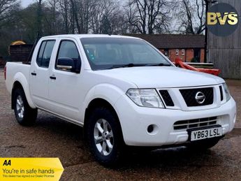 Nissan Navara 2.5 dCi Visia Pickup Double Cab 4dr Diesel Manual 4WD Euro 5 (14