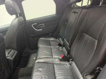 LAND ROVER DISCOVERY SPORT 2.0 TD4 Landmark SUV 5dr Diesel Auto 4WD Euro 6 (s/s) (180 ps)