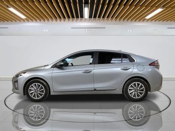HYUNDAI IONIQ 38.3kWh Premium Hatchback 5dr Electric Auto (136 ps)