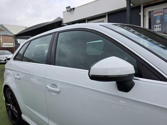 AUDI A3 2.0 TDI S line Sportback 5dr Diesel S Tronic Auto 6Spd Euro 6 (s