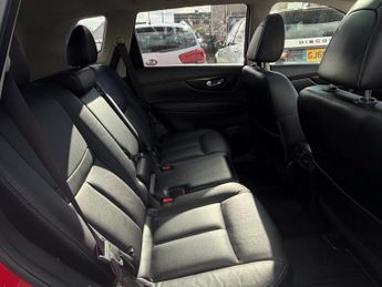 NISSAN X-TRAIL 2.0 dCi Tekna SUV 5dr Diesel XTRON 4WD Euro 6 (s/s) (177 ps)