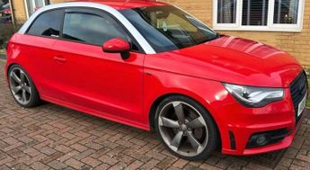 Audi A1 2.0 TDI Black Edition Hatchback 3dr Diesel Manual Euro 5 (s/s) (