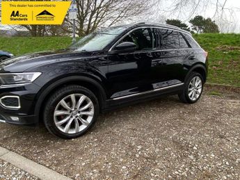 VOLKSWAGEN T-ROC 1.5 TSI GPF EVO SEL SUV 5dr Petrol DSG Euro 6 (s/s) (150 ps)