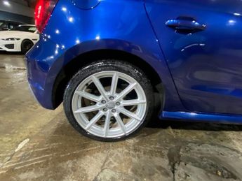 AUDI A1 1.4 TFSI S line Sportback 5dr Petrol S Tronic Euro 6 (s/s) (Nav)