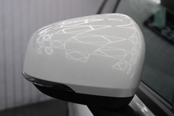 VOLVO V60 2.0 D3 Momentum Estate 5dr Diesel Auto Euro 6 (s/s) (150 ps)