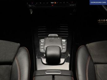 MERCEDES-BENZ A-CLASS 1.3 A180 AMG Line (Executive) Hatchback 5dr Petrol 7G-DCT Euro 6