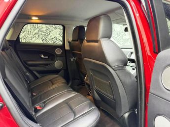 LAND ROVER RANGE ROVER EVOQUE 2.0 TD4 SE Tech SUV 5dr Diesel Auto 4WD Euro 6 (s/s) (180 ps)